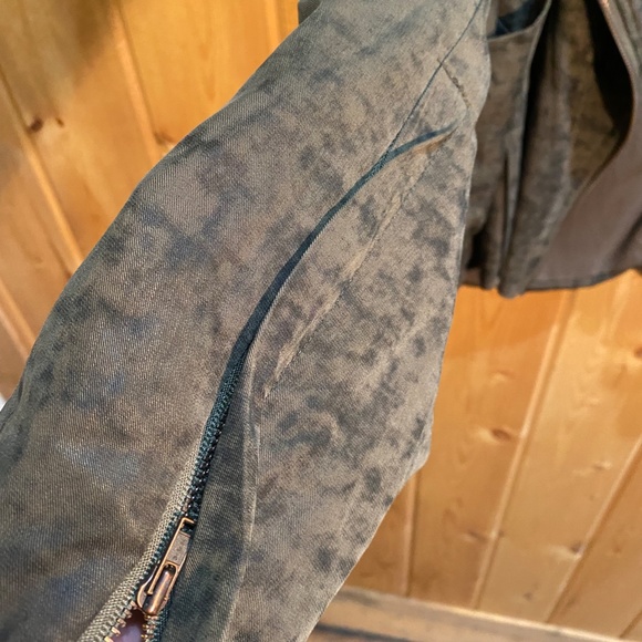 Nique Green Zip Up Jacket - Picture 3 of 3